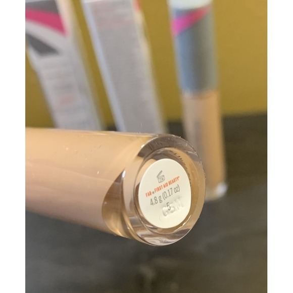 Hello Fab Bendy Avocado Concealer 4.8g/ 0.17oz Set Of Two 5- Tan - Picture 5 of 5